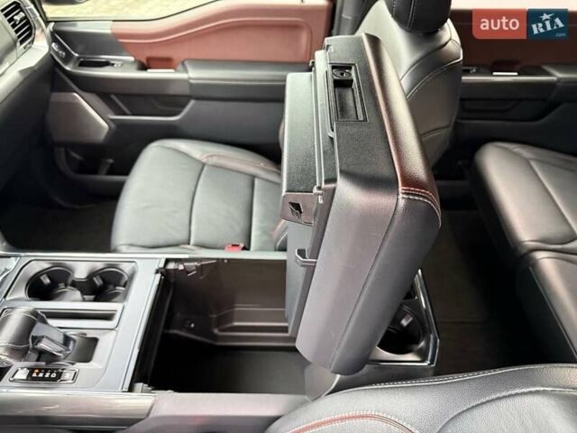 Черный Форд Ф-150, объемом двигателя 3.5 л и пробегом 64 тыс. км за 48888 $, фото 126 на Automoto.ua