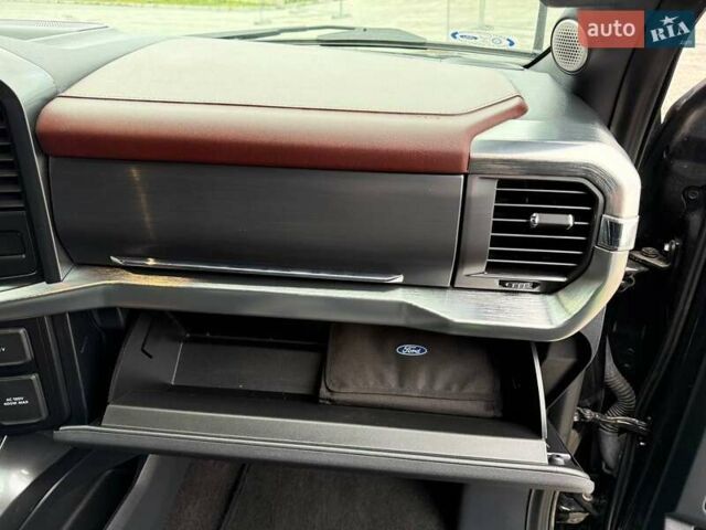 Черный Форд Ф-150, объемом двигателя 3.5 л и пробегом 64 тыс. км за 48888 $, фото 144 на Automoto.ua