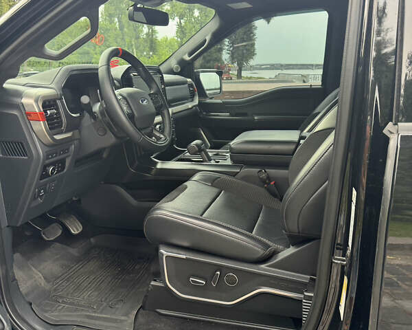 Форд Ф-150 2023 в Киеве на Automoto.ua Черный Форд Ф-150, объемом двигателя 3.5 л и пробегом 25 тыс. км за 95999 $, фото 76 на Automoto.ua