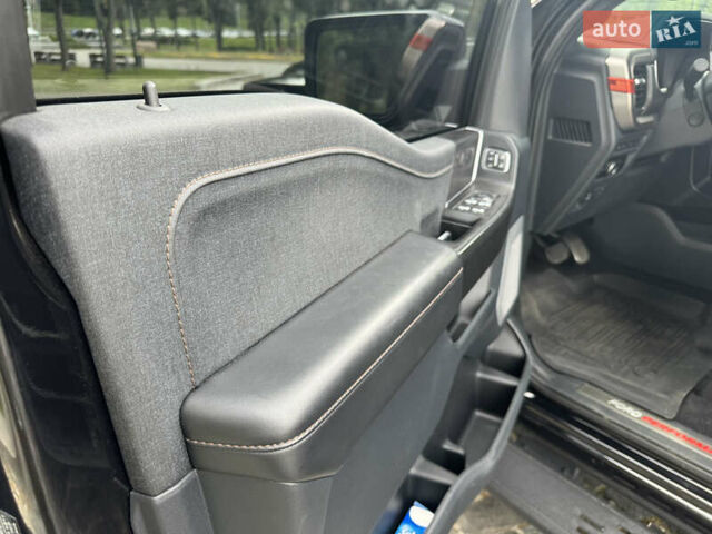 Форд Ф-150 2023 в Киеве на Automoto.ua Черный Форд Ф-150, объемом двигателя 3.5 л и пробегом 25 тыс. км за 95999 $, фото 115 на Automoto.ua