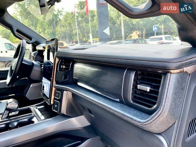 Чорний Форд Ф-150, об'ємом двигуна 0 л та пробігом 13 тис. км за 65900 $, фото 13 на Automoto.ua