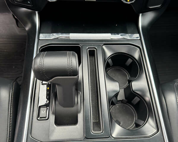 Форд Ф-150 2023 в Киеве на Automoto.ua Черный Форд Ф-150, объемом двигателя 3.5 л и пробегом 25 тыс. км за 95999 $, фото 6 на Automoto.ua