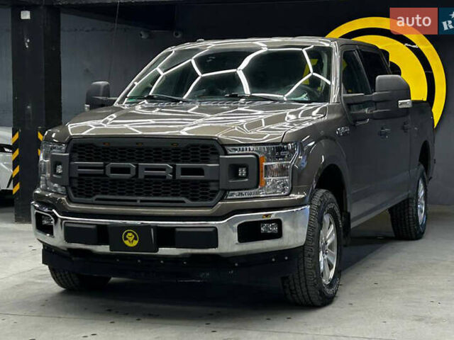 Коричневый Форд Ф-150, объемом двигателя 2.69 л и пробегом 133 тыс. км за 31800 $, фото 2 на Automoto.ua