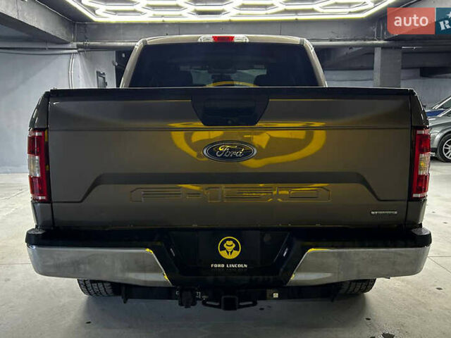 Коричневый Форд Ф-150, объемом двигателя 2.69 л и пробегом 133 тыс. км за 31800 $, фото 4 на Automoto.ua