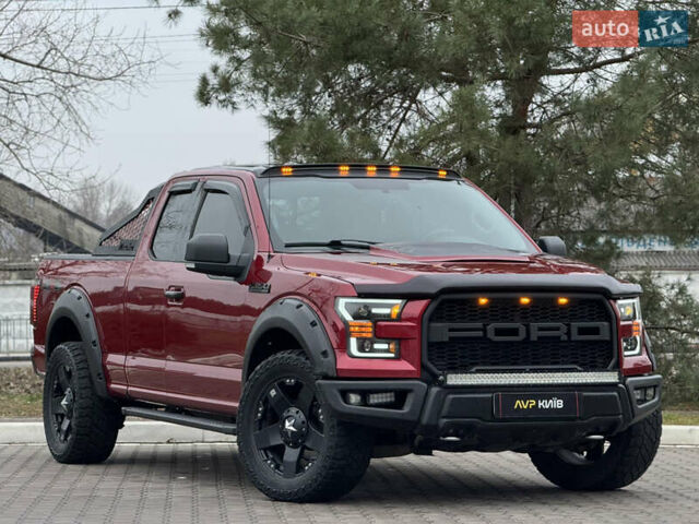 Красный Форд Ф-150, объемом двигателя 5 л и пробегом 167 тыс. км за 25900 $, фото 4 на Automoto.ua