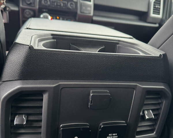 Красный Форд Ф-150, объемом двигателя 3.5 л и пробегом 45 тыс. км за 36600 $, фото 1 на Automoto.ua