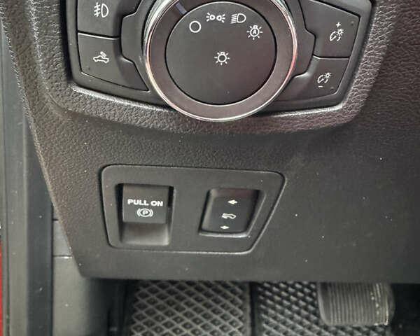 Красный Форд Ф-150, объемом двигателя 3.5 л и пробегом 45 тыс. км за 36600 $, фото 9 на Automoto.ua