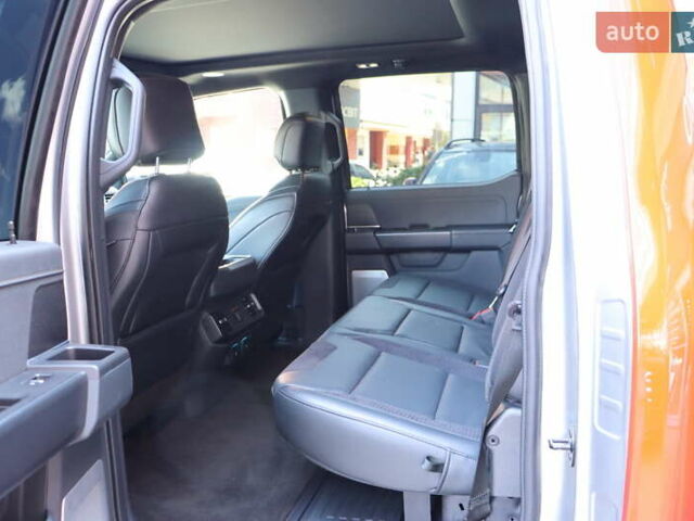 Красный Форд Ф-150, объемом двигателя 3.5 л и пробегом 70 тыс. км за 89900 $, фото 40 на Automoto.ua