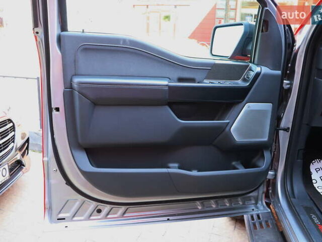 Красный Форд Ф-150, объемом двигателя 3.5 л и пробегом 70 тыс. км за 89900 $, фото 12 на Automoto.ua