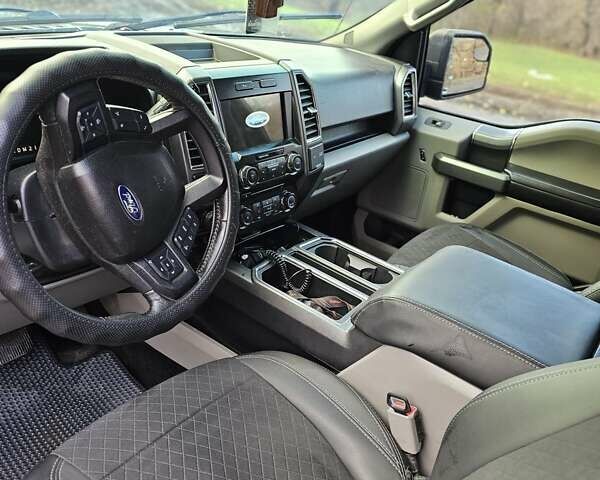 Форд Ф-150, объемом двигателя 5 л и пробегом 115 тыс. км за 27000 $, фото 7 на Automoto.ua
