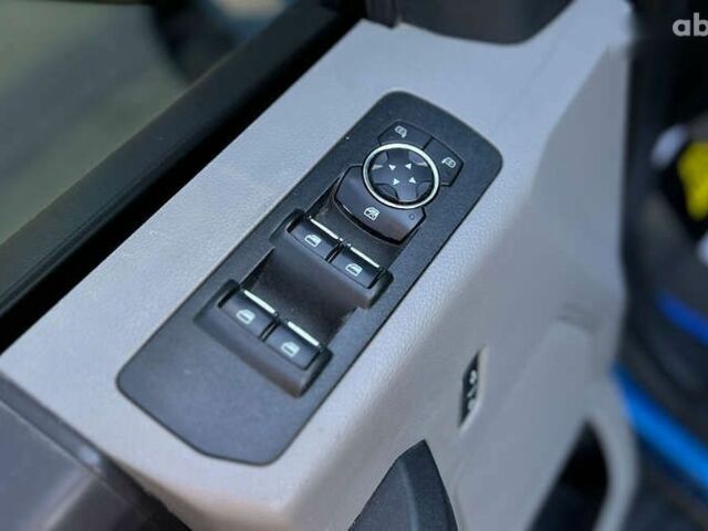Форд Ф-150, объемом двигателя 2.7 л и пробегом 108 тыс. км за 36500 $, фото 14 на Automoto.ua