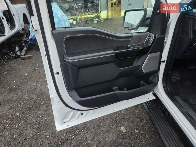 Форд Ф-150, объемом двигателя 0 л и пробегом 33 тыс. км за 49500 $, фото 27 на Automoto.ua
