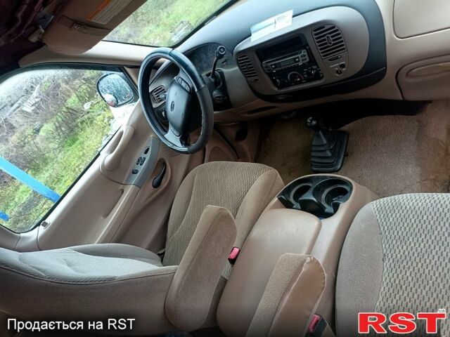 Форд Ф-150, объемом двигателя 5.4 л и пробегом 0 тыс. км за 4000 $, фото 3 на Automoto.ua