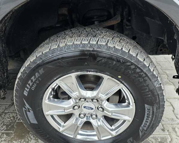 Сірий Форд Ф-150, об'ємом двигуна 5 л та пробігом 75 тис. км за 19999 $, фото 18 на Automoto.ua