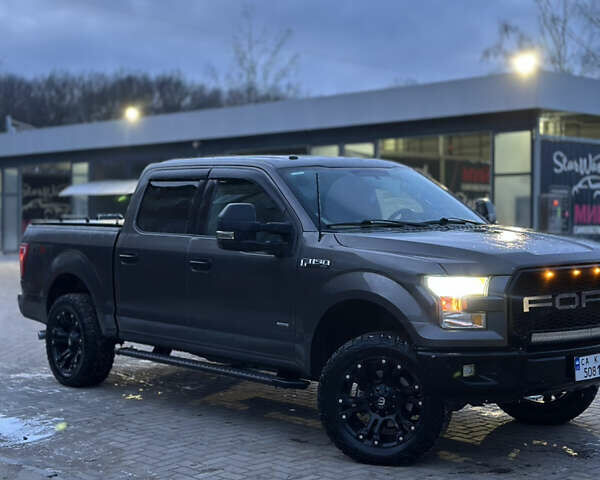 Серый Форд Ф-150, объемом двигателя 3.5 л и пробегом 220 тыс. км за 21950 $, фото 3 на Automoto.ua