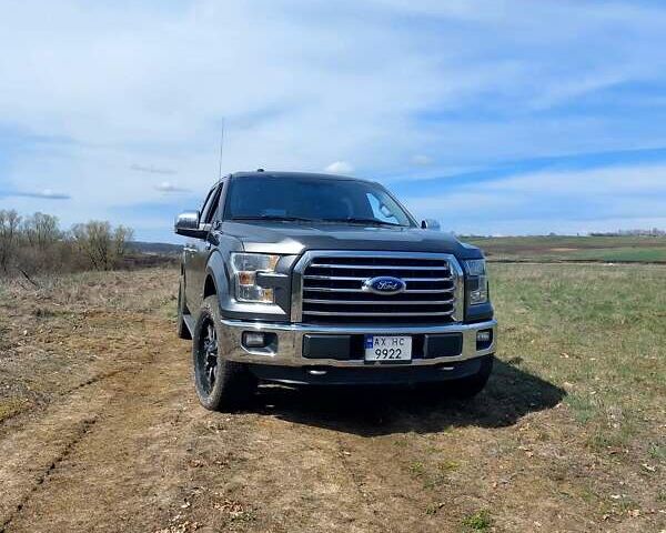 Сірий Форд Ф-150, об'ємом двигуна 2.69 л та пробігом 125 тис. км за 30000 $, фото 12 на Automoto.ua