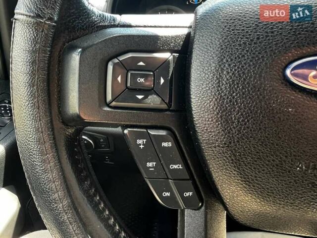 Серый Форд Ф-150, объемом двигателя 2.69 л и пробегом 123 тыс. км за 17490 $, фото 19 на Automoto.ua