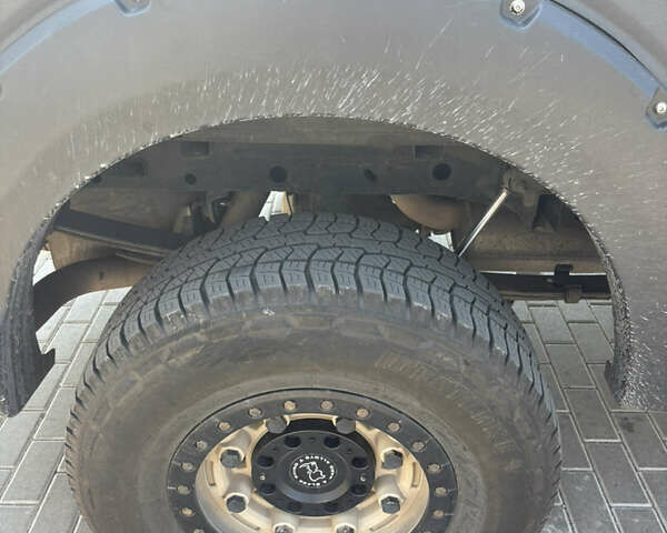 Серый Форд Ф-150, объемом двигателя 5 л и пробегом 55 тыс. км за 26000 $, фото 6 на Automoto.ua