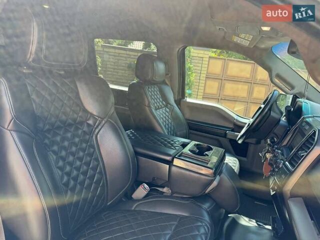 Сірий Форд Ф-150, об'ємом двигуна 2.69 л та пробігом 125 тис. км за 30000 $, фото 22 на Automoto.ua