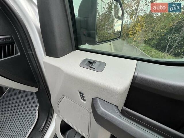 Серый Форд Ф-150, объемом двигателя 3.5 л и пробегом 93 тыс. км за 26000 $, фото 32 на Automoto.ua