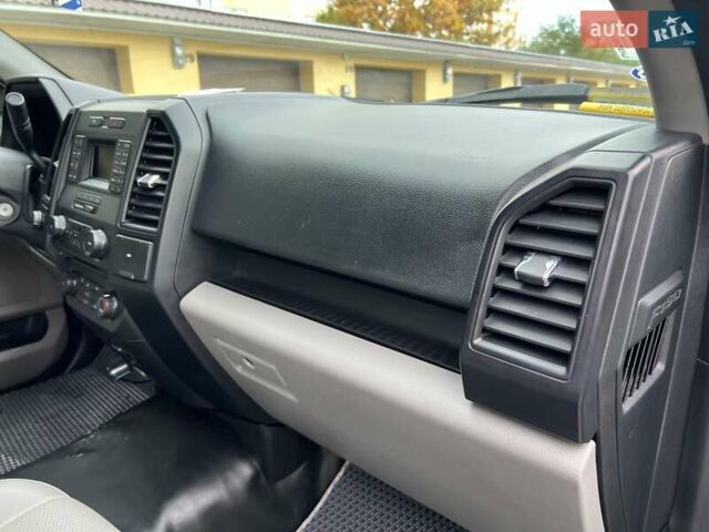 Серый Форд Ф-150, объемом двигателя 3.5 л и пробегом 93 тыс. км за 26000 $, фото 23 на Automoto.ua