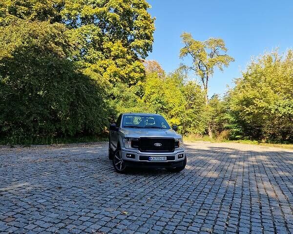 Форд Ф-150 2018 в Киеве на Automoto.ua Серый Форд Ф-150, объемом двигателя 4.9 л и пробегом 57 тыс. км за 41700 $, фото 55 на Automoto.ua