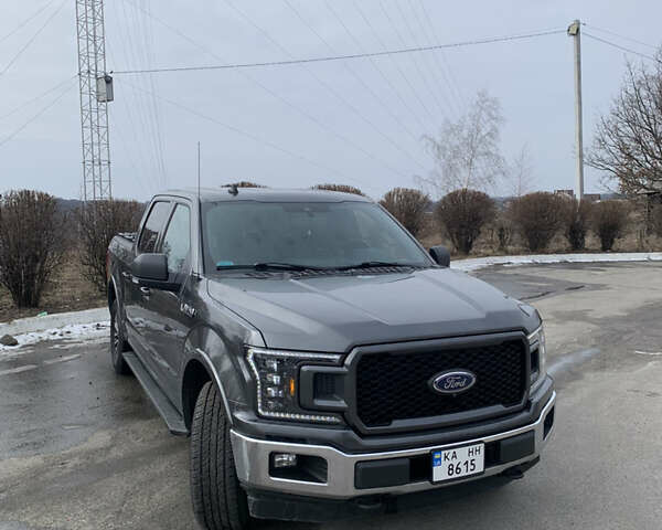 Серый Форд Ф-150, объемом двигателя 2.7 л и пробегом 95 тыс. км за 43000 $, фото 1 на Automoto.ua