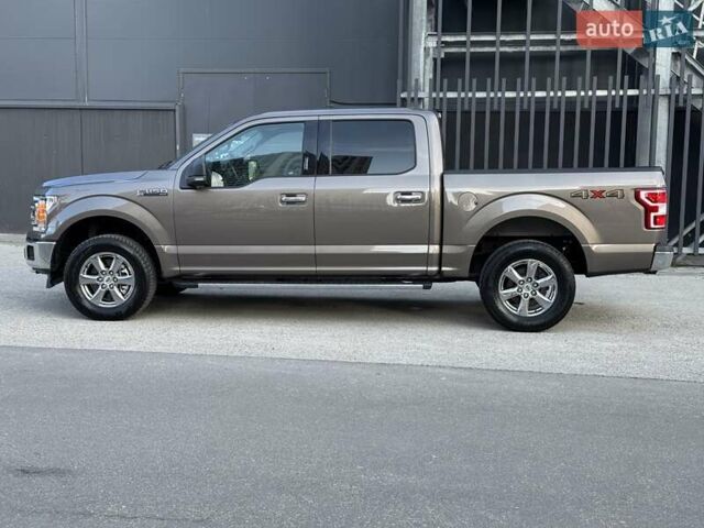 Форд Ф-150 2018 в Киеве на Automoto.ua Серый Форд Ф-150, объемом двигателя 2.7 л и пробегом 67 тыс. км за 34750 $, фото 111 на Automoto.ua