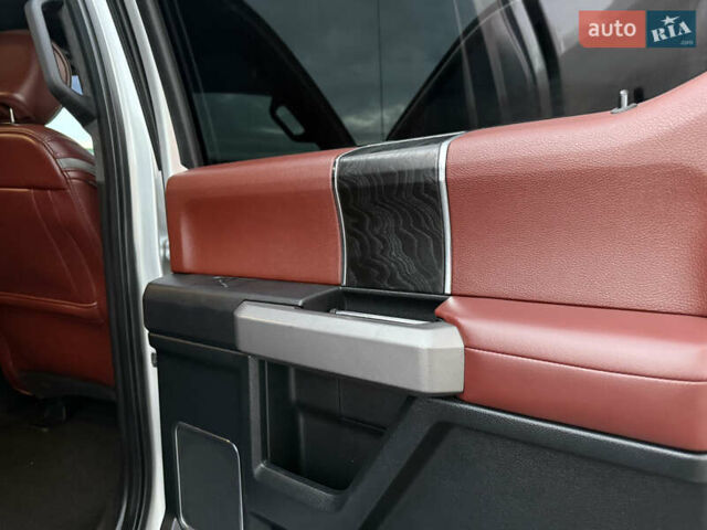 Форд Ф-150 2018 в Киеве на Automoto.ua Серый Форд Ф-150, объемом двигателя 3 л и пробегом 90 тыс. км за 44000 $, фото 21 на Automoto.ua