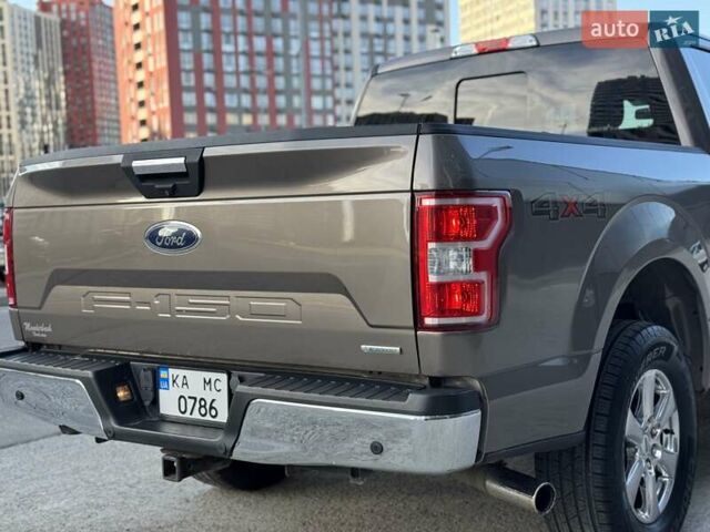 Форд Ф-150 2018 в Киеве на Automoto.ua Серый Форд Ф-150, объемом двигателя 2.7 л и пробегом 67 тыс. км за 34750 $, фото 99 на Automoto.ua