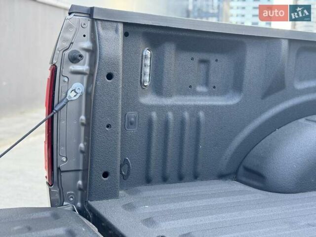Форд Ф-150 2018 в Киеве на Automoto.ua Серый Форд Ф-150, объемом двигателя 2.7 л и пробегом 67 тыс. км за 34750 $, фото 71 на Automoto.ua