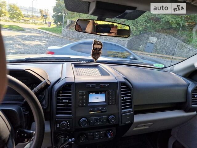 Форд Ф-150 2018 в Киеве на Automoto.ua Серый Форд Ф-150, объемом двигателя 4.9 л и пробегом 57 тыс. км за 41700 $, фото 44 на Automoto.ua