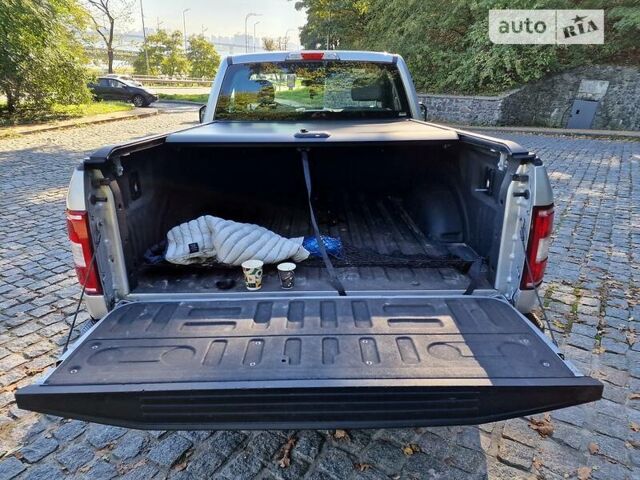 Форд Ф-150 2018 в Киеве на Automoto.ua Серый Форд Ф-150, объемом двигателя 4.9 л и пробегом 57 тыс. км за 41700 $, фото 4 на Automoto.ua