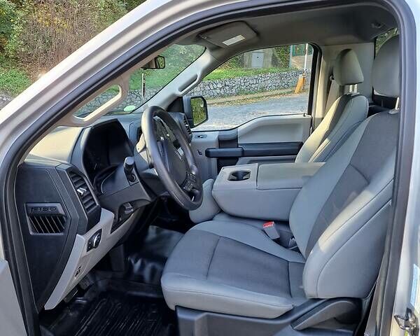 Форд Ф-150 2018 в Киеве на Automoto.ua Серый Форд Ф-150, объемом двигателя 4.9 л и пробегом 57 тыс. км за 41700 $, фото 46 на Automoto.ua