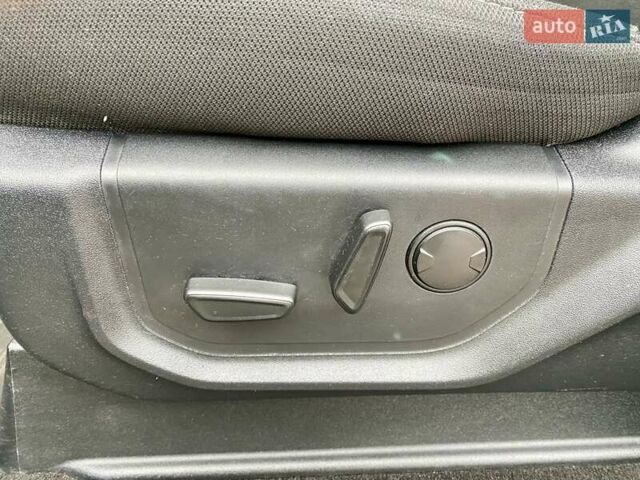 Сірий Форд Ф-150, об'ємом двигуна 2.7 л та пробігом 100 тис. км за 28900 $, фото 26 на Automoto.ua