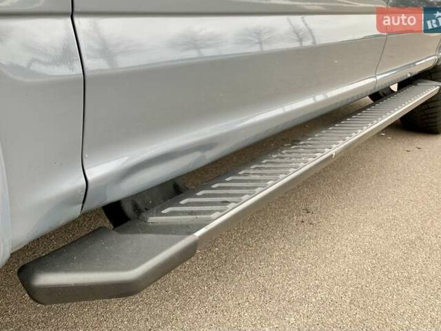 Сірий Форд Ф-150, об'ємом двигуна 2.7 л та пробігом 100 тис. км за 28900 $, фото 16 на Automoto.ua