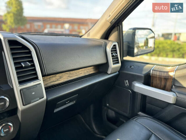 Форд Ф-150 2019 в Сумах на Automoto.ua Серый Форд Ф-150, объемом двигателя 2.7 л и пробегом 90 тыс. км за 34500 $, фото 23 на Automoto.ua