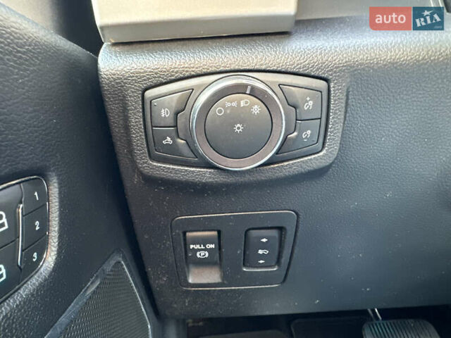 Форд Ф-150 2019 в Сумах на Automoto.ua Серый Форд Ф-150, объемом двигателя 2.7 л и пробегом 90 тыс. км за 34500 $, фото 26 на Automoto.ua