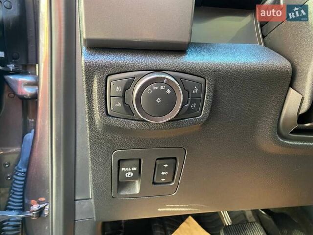 Серый Форд Ф-150, объемом двигателя 4.95 л и пробегом 74 тыс. км за 31500 $, фото 11 на Automoto.ua