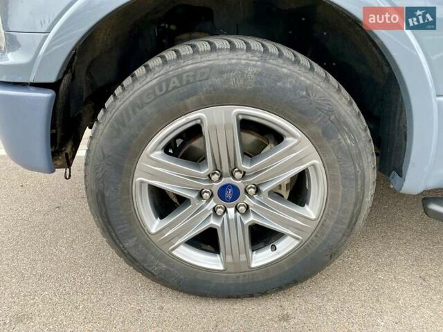 Сірий Форд Ф-150, об'ємом двигуна 2.7 л та пробігом 100 тис. км за 28900 $, фото 15 на Automoto.ua