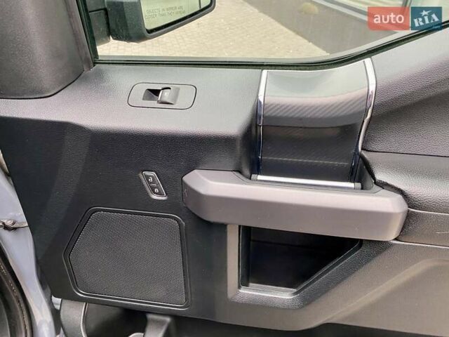 Сірий Форд Ф-150, об'ємом двигуна 2.7 л та пробігом 100 тис. км за 28900 $, фото 43 на Automoto.ua