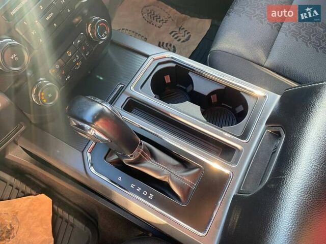 Серый Форд Ф-150, объемом двигателя 4.95 л и пробегом 74 тыс. км за 31500 $, фото 16 на Automoto.ua