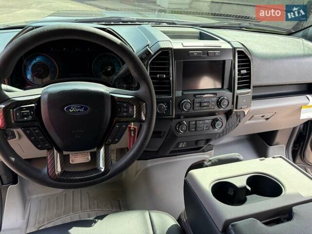 Сірий Форд Ф-150, об'ємом двигуна 5 л та пробігом 4 тис. км за 58000 $, фото 9 на Automoto.ua