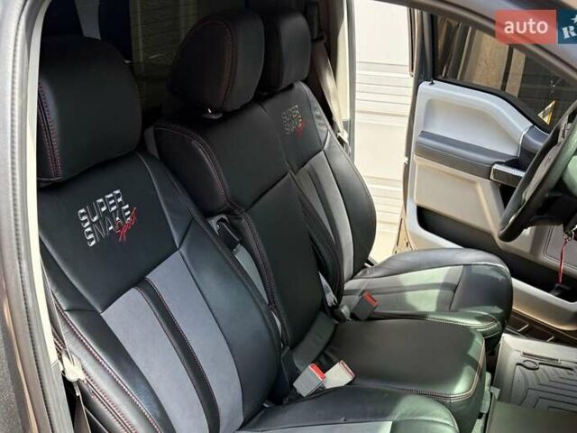 Сірий Форд Ф-150, об'ємом двигуна 5 л та пробігом 4 тис. км за 58000 $, фото 15 на Automoto.ua