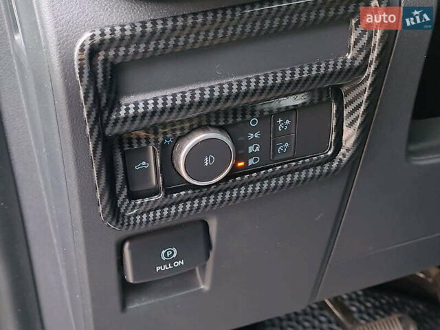 Серый Форд Ф-150, объемом двигателя 2.7 л и пробегом 185 тыс. км за 30940 $, фото 25 на Automoto.ua