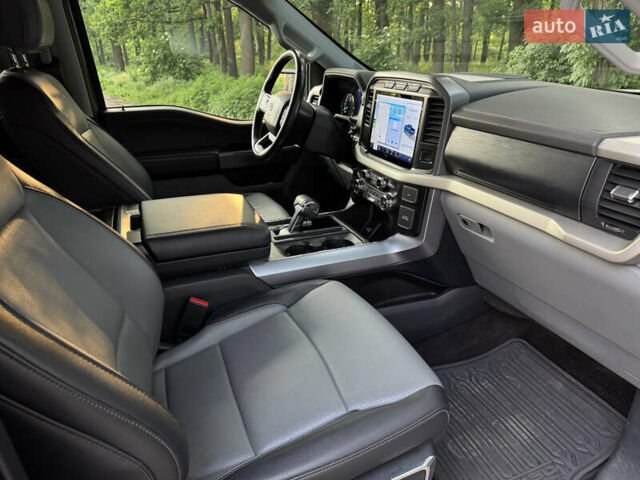 Форд Ф-150 2021 в Киеве на Automoto.ua Серый Форд Ф-150, объемом двигателя 2.7 л и пробегом 88 тыс. км за 39500 $, фото 14 на Automoto.ua