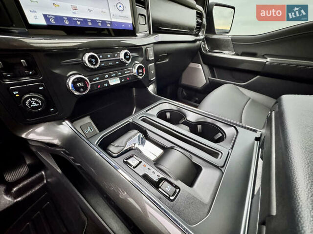 Серый Форд Ф-150, объемом двигателя 3.5 л и пробегом 129 тыс. км за 47777 $, фото 67 на Automoto.ua