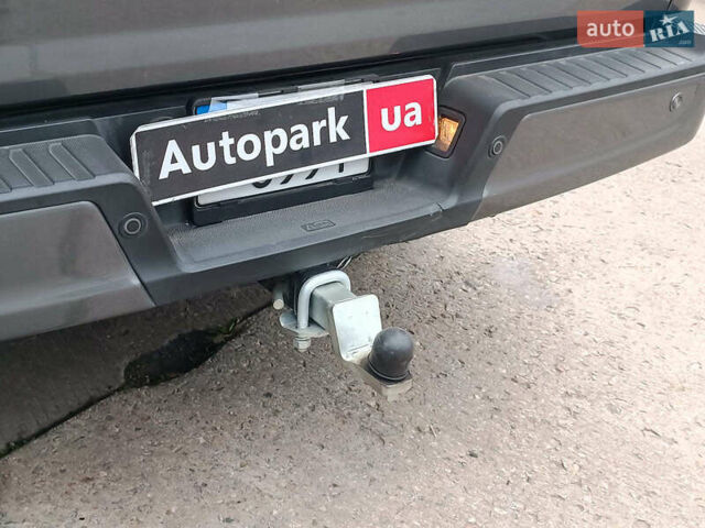 Серый Форд Ф-150, объемом двигателя 2.7 л и пробегом 185 тыс. км за 30940 $, фото 13 на Automoto.ua