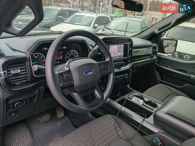 Серый Форд Ф-150, объемом двигателя 2.7 л и пробегом 185 тыс. км за 30940 $, фото 23 на Automoto.ua