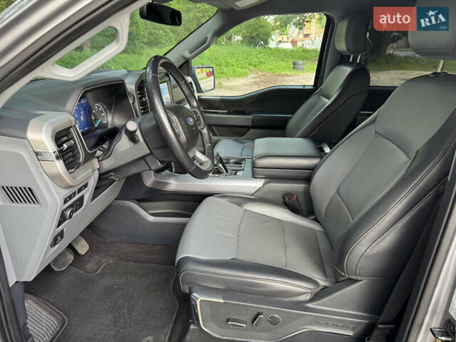 Форд Ф-150 2021 в Киеве на Automoto.ua Серый Форд Ф-150, объемом двигателя 2.7 л и пробегом 88 тыс. км за 39500 $, фото 13 на Automoto.ua
